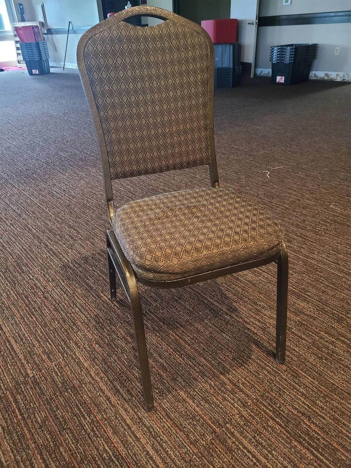 Lot of 93 Brown Cushioned Chairs