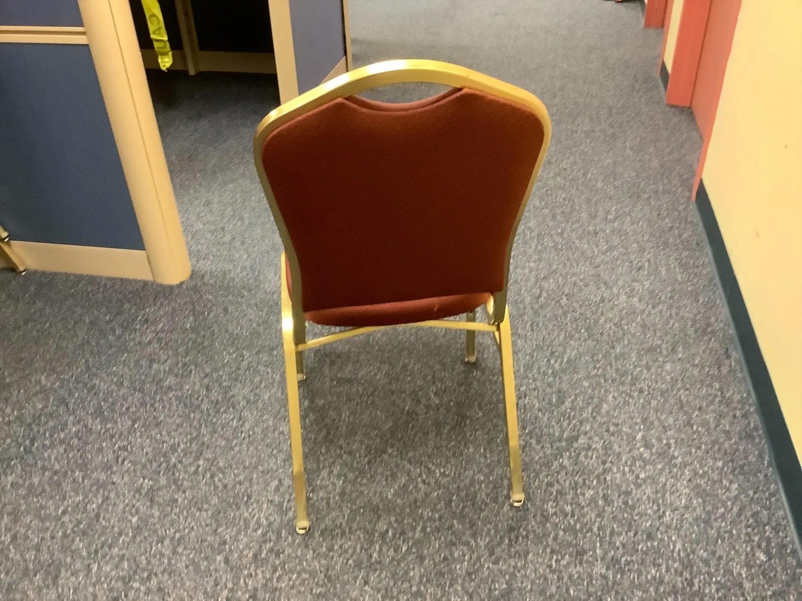 Red & Gold Banquet Chairs — photo 2