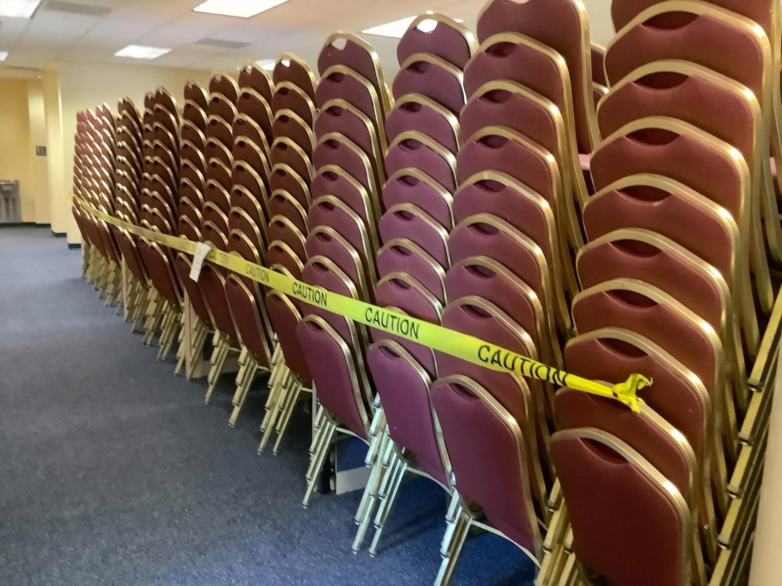 Red & Gold Banquet Chairs — photo 6