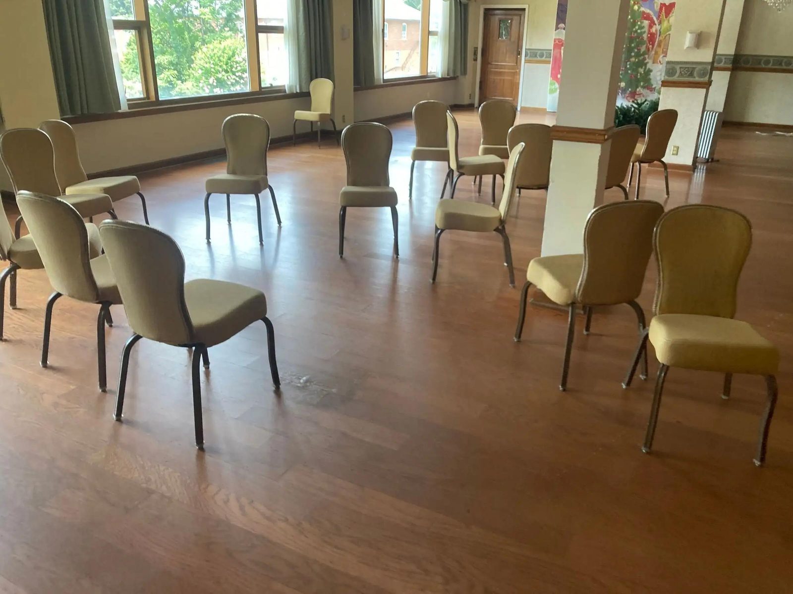 Navy & Gold Banquet Chairs — photo 11