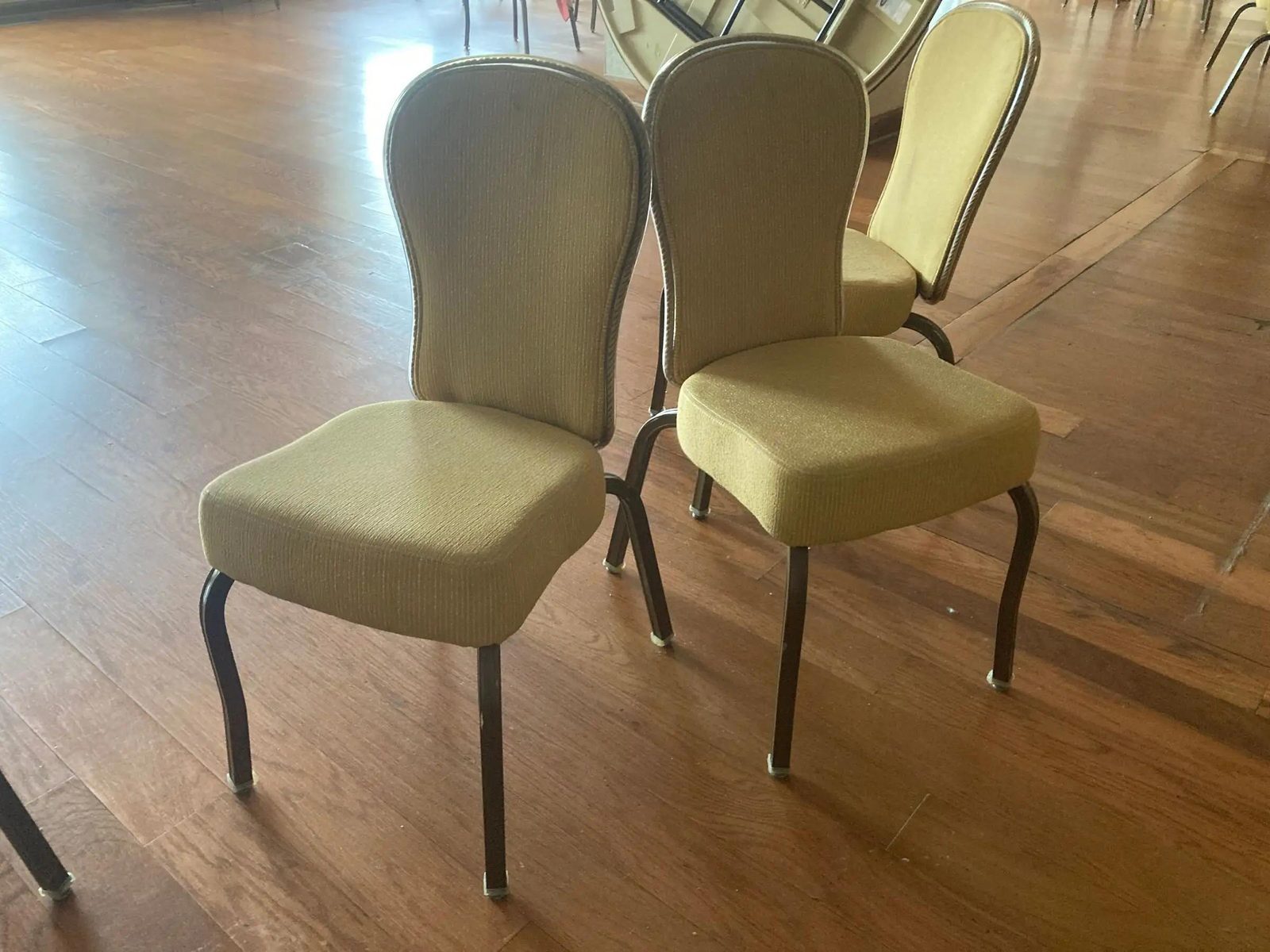 Navy & Gold Banquet Chairs — photo 7