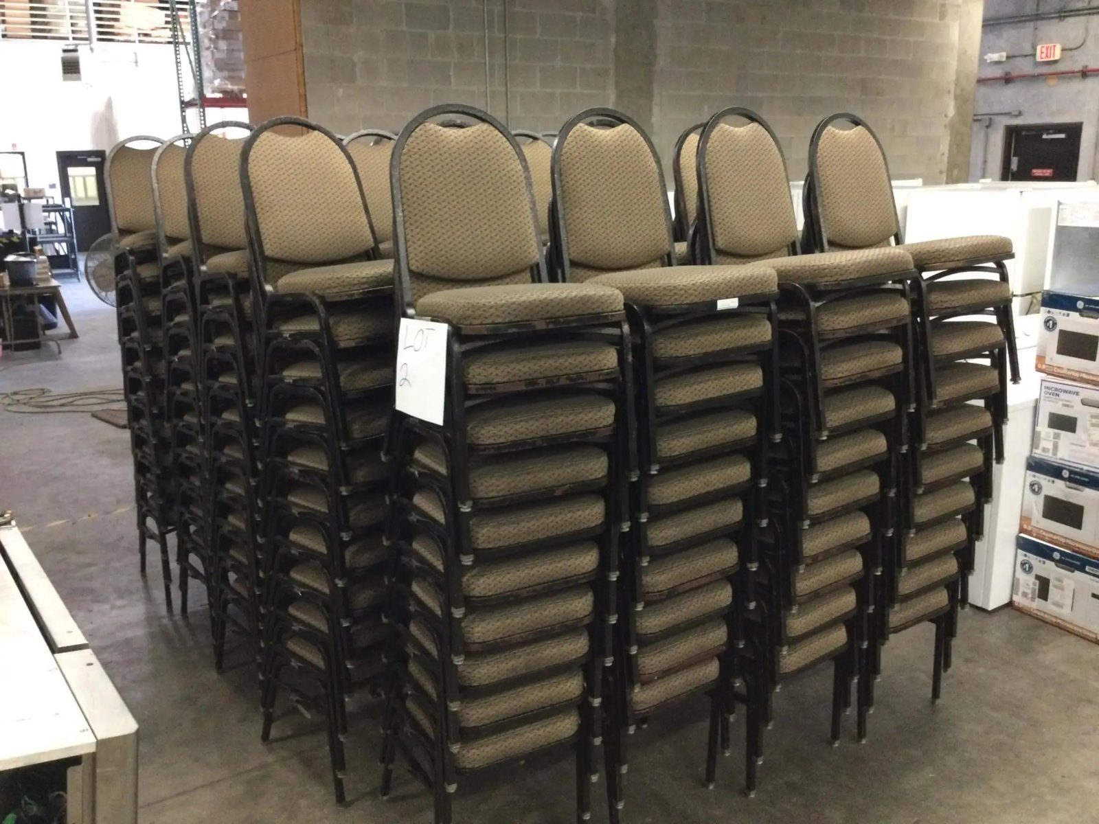 200 Banquet Chairs — Tan Pattern, Black Frame Stacking (Orlando, FL)