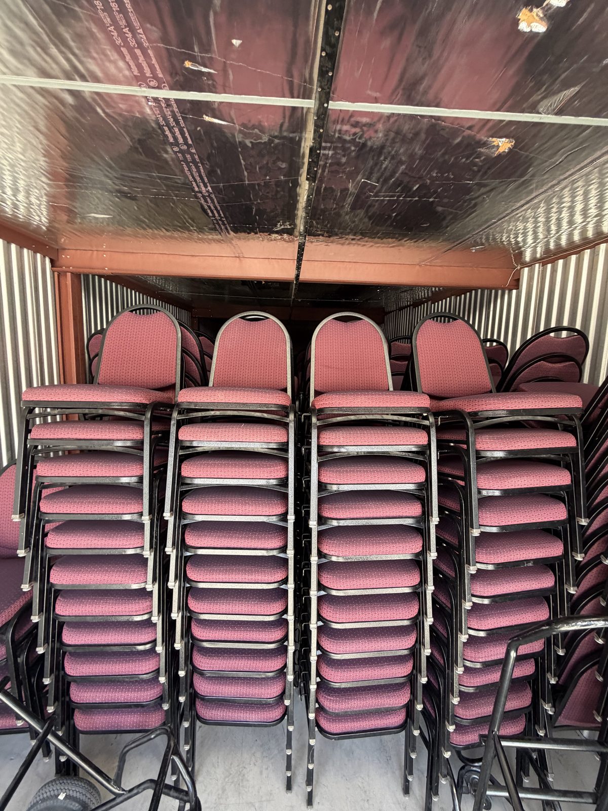 Mauve Banquet Chairs — photo 6