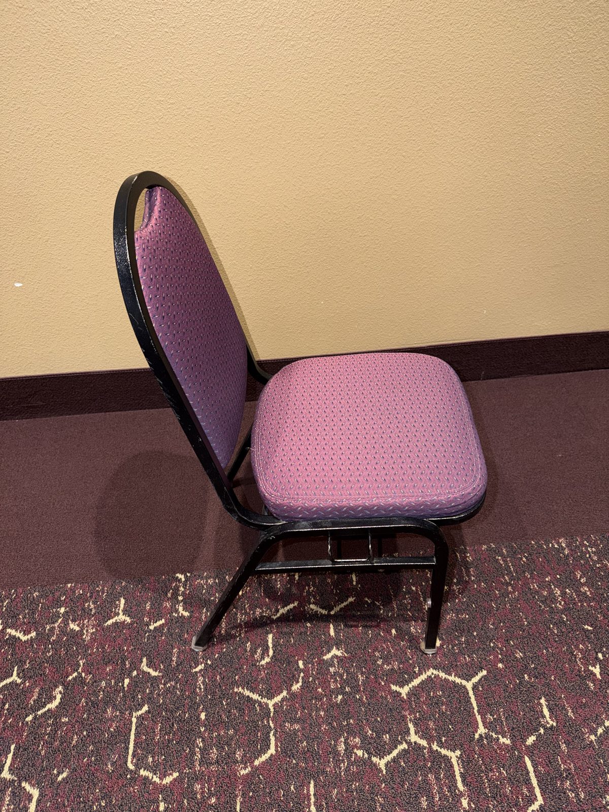 Mauve Banquet Chairs — photo 4