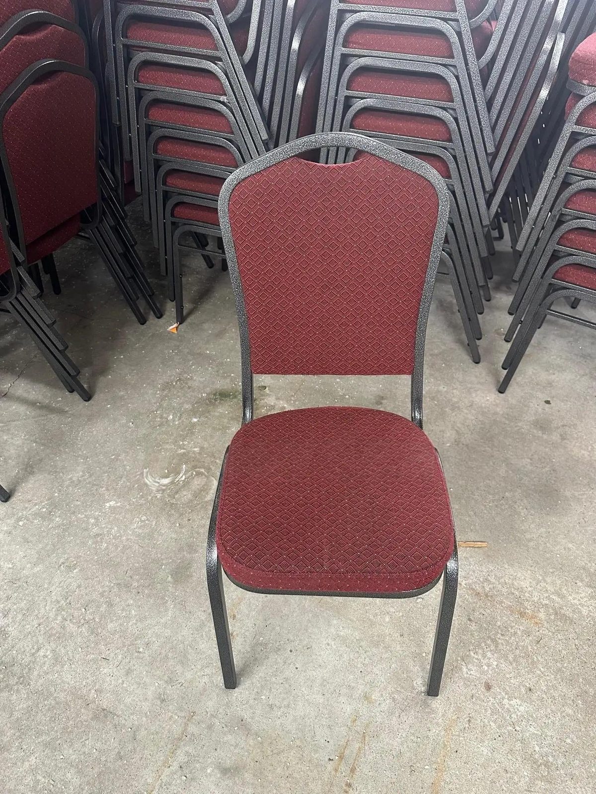 Maroon Stackable Banquet Chairs — photo 3